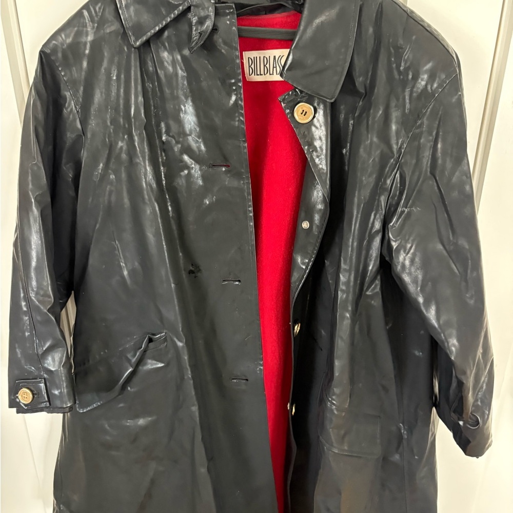 Bill Blass Shiny Black Trench Coat Bold Red Interior removable wool lining small